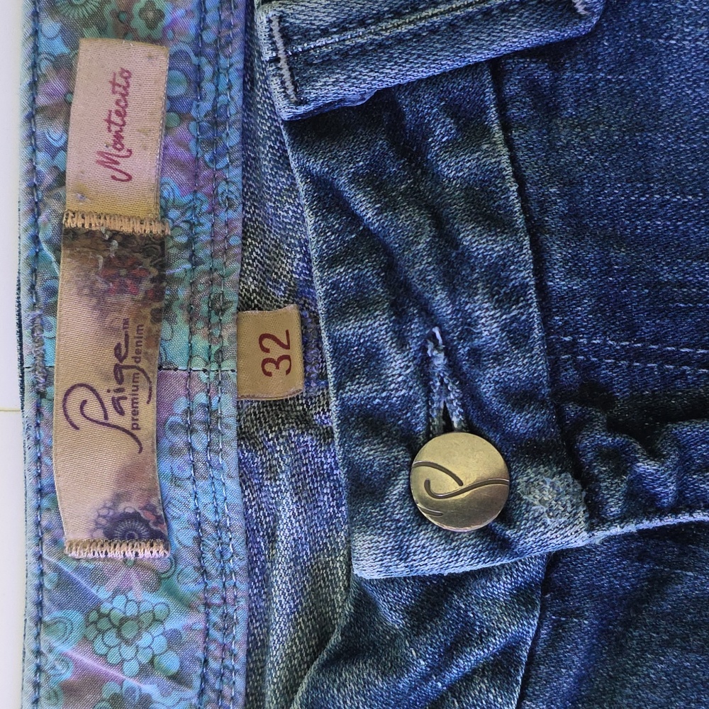 PAIGE Montecito Flare & Wide Leg Jeans Size 32 - Picture 3 of 8